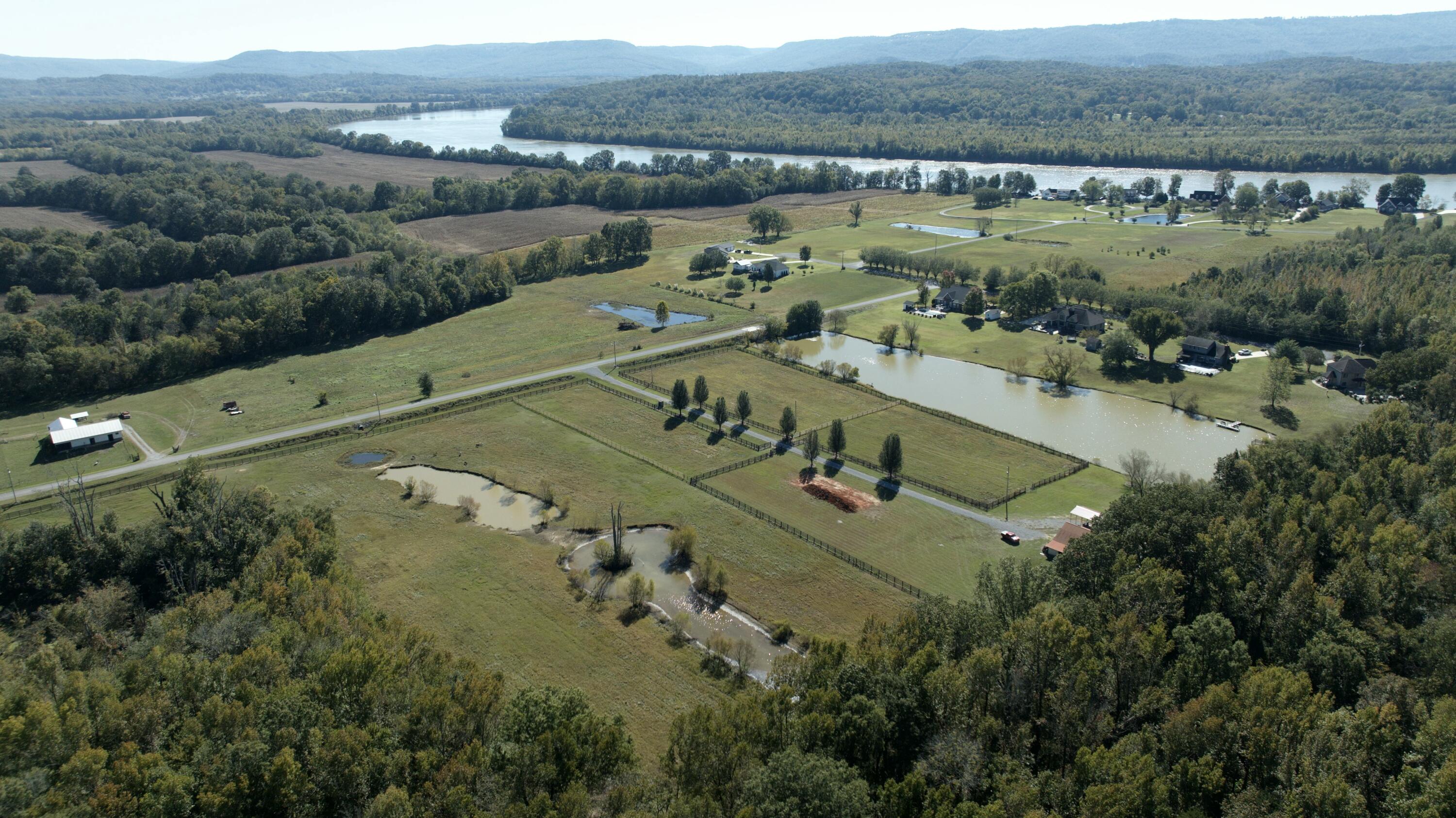 S River Edge Drive, Kimball, Tennessee image 8