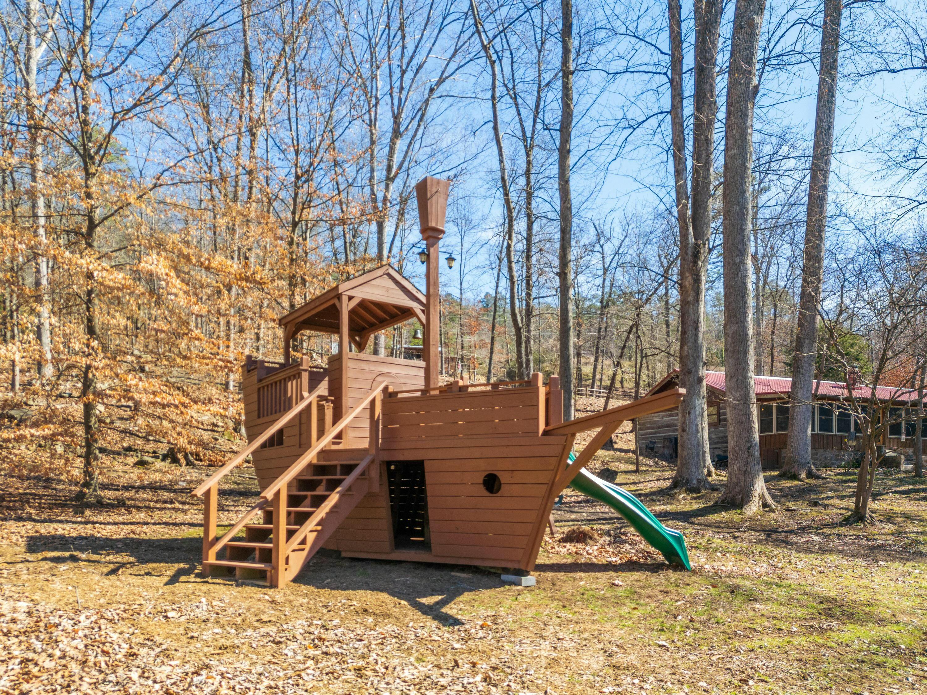 7286 Mullins Cove Road, Whitwell, Tennessee image 17