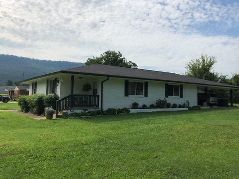 Townhouse For Sale - 110 N Moss Avenue<br/> Chattanooga, TN 37419