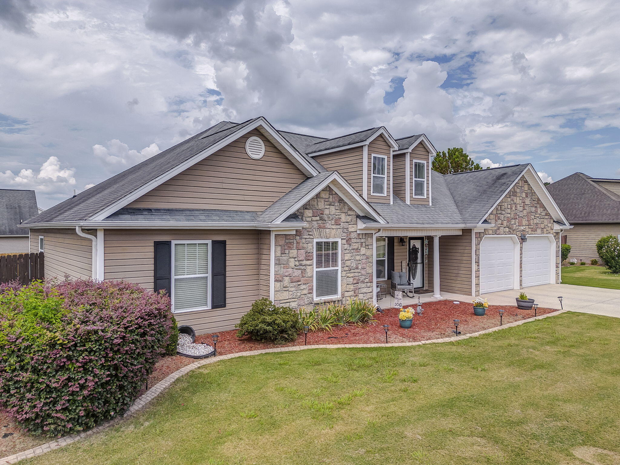 210 Honeyberry Lane