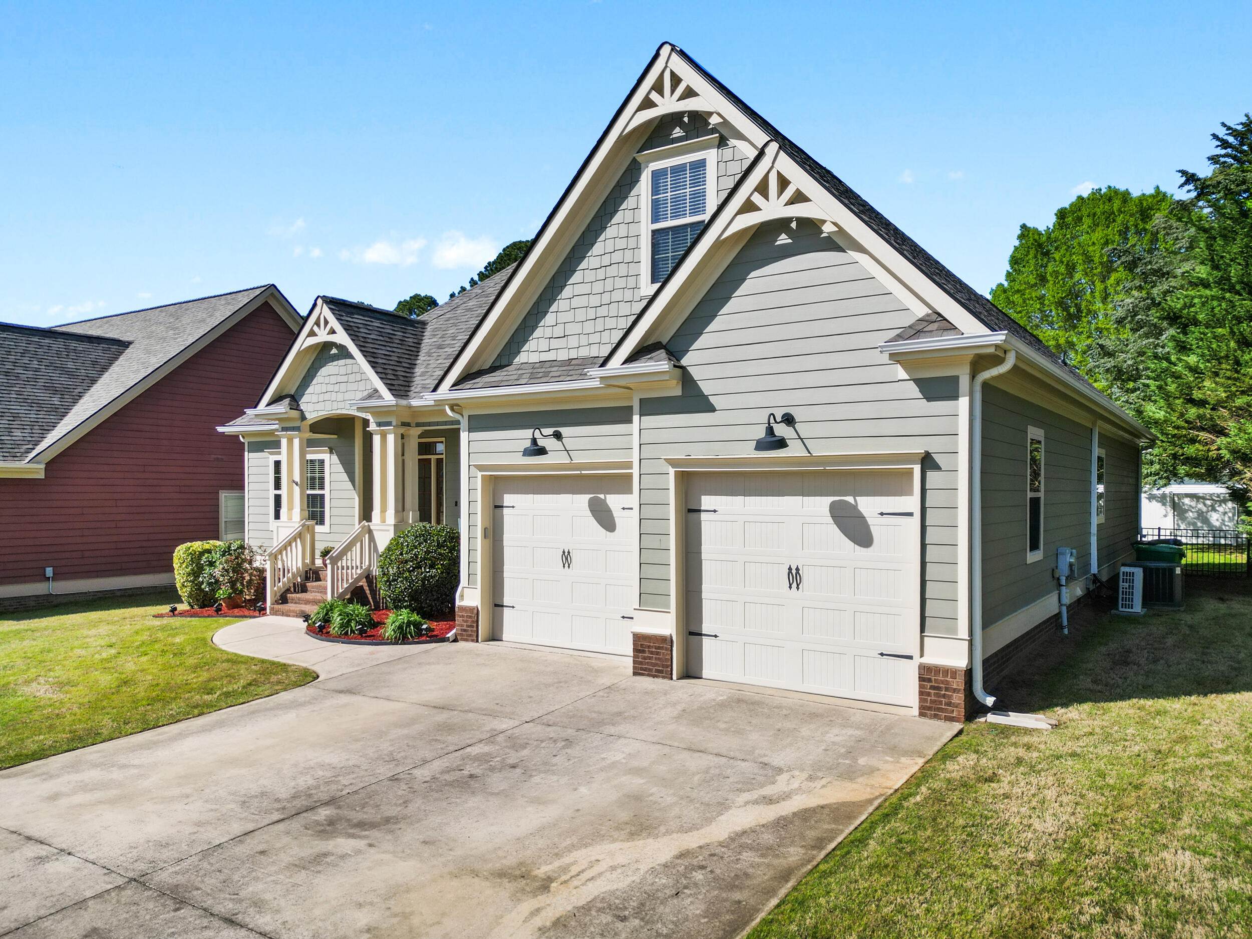 8259 Robertsview Drive, Ooltewah, Tennessee image 4
