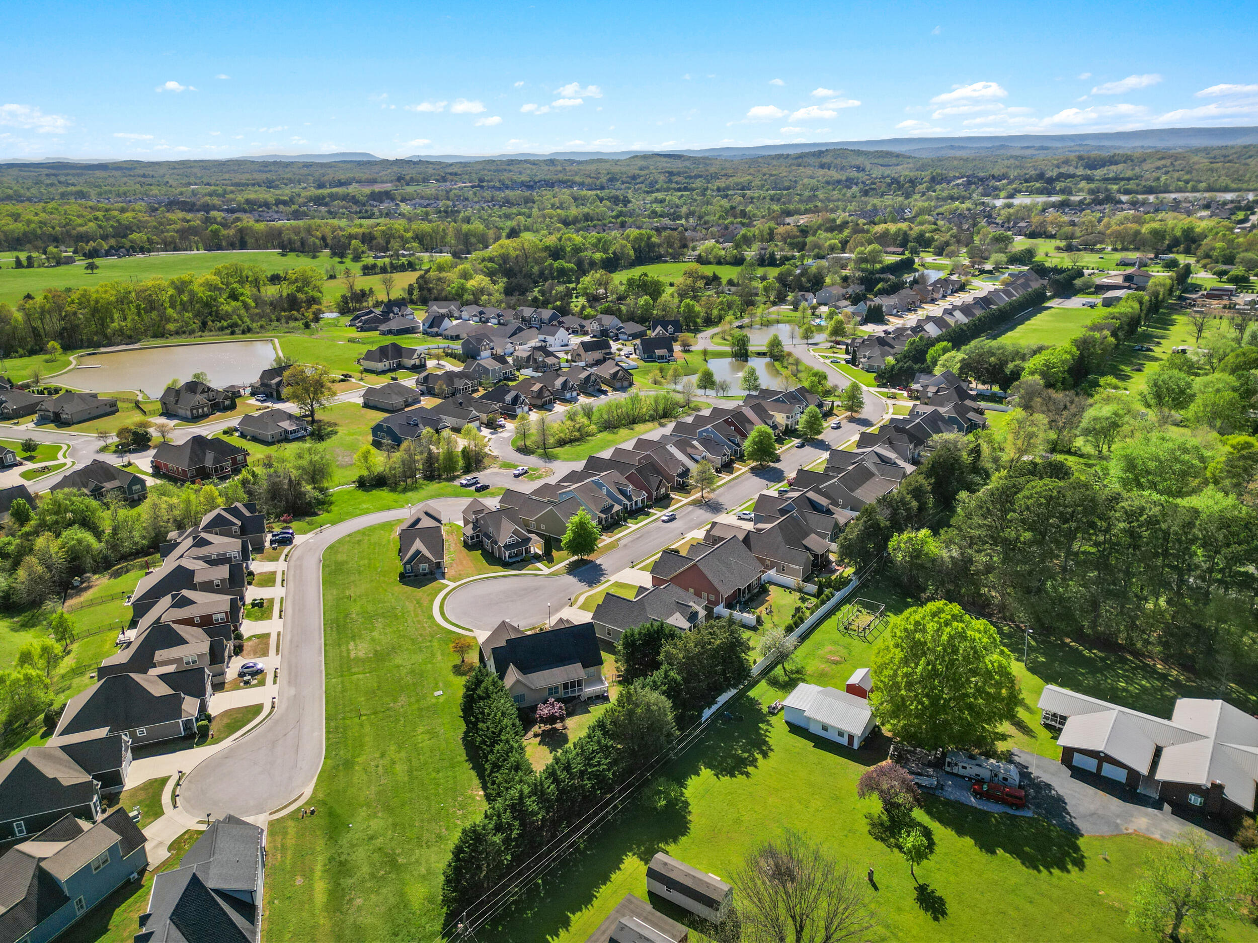 8259 Robertsview Drive, Ooltewah, Tennessee image 37