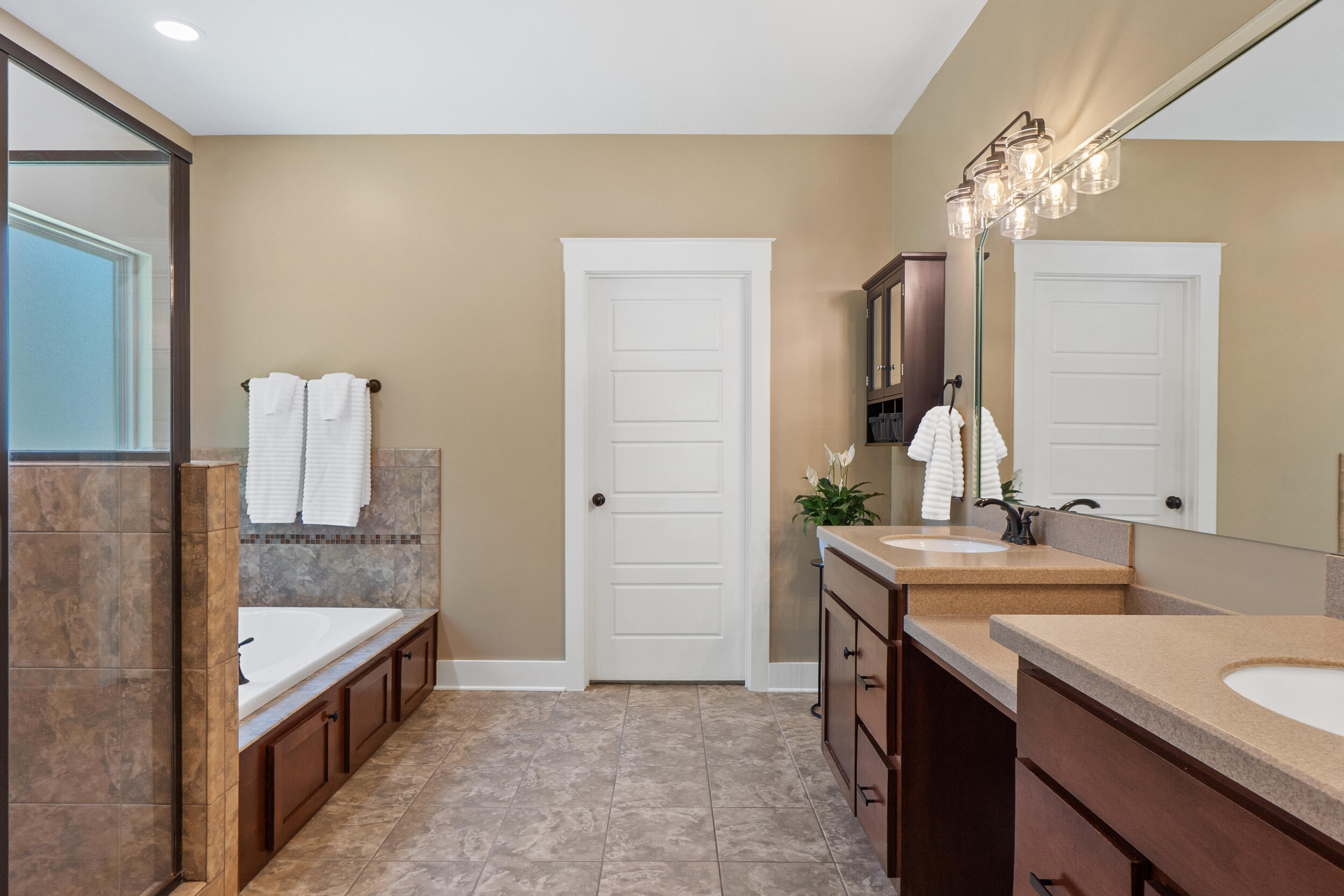 8259 Robertsview Drive, Ooltewah, Tennessee image 16