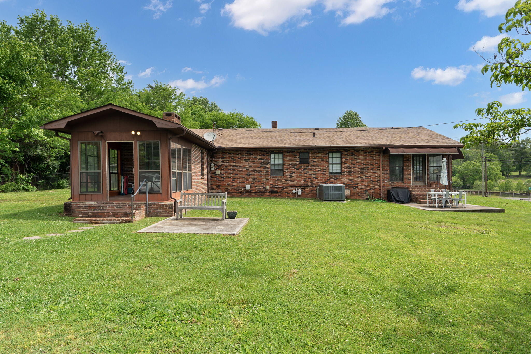 924 E Madison Avenue, Athens, Tennessee image 22