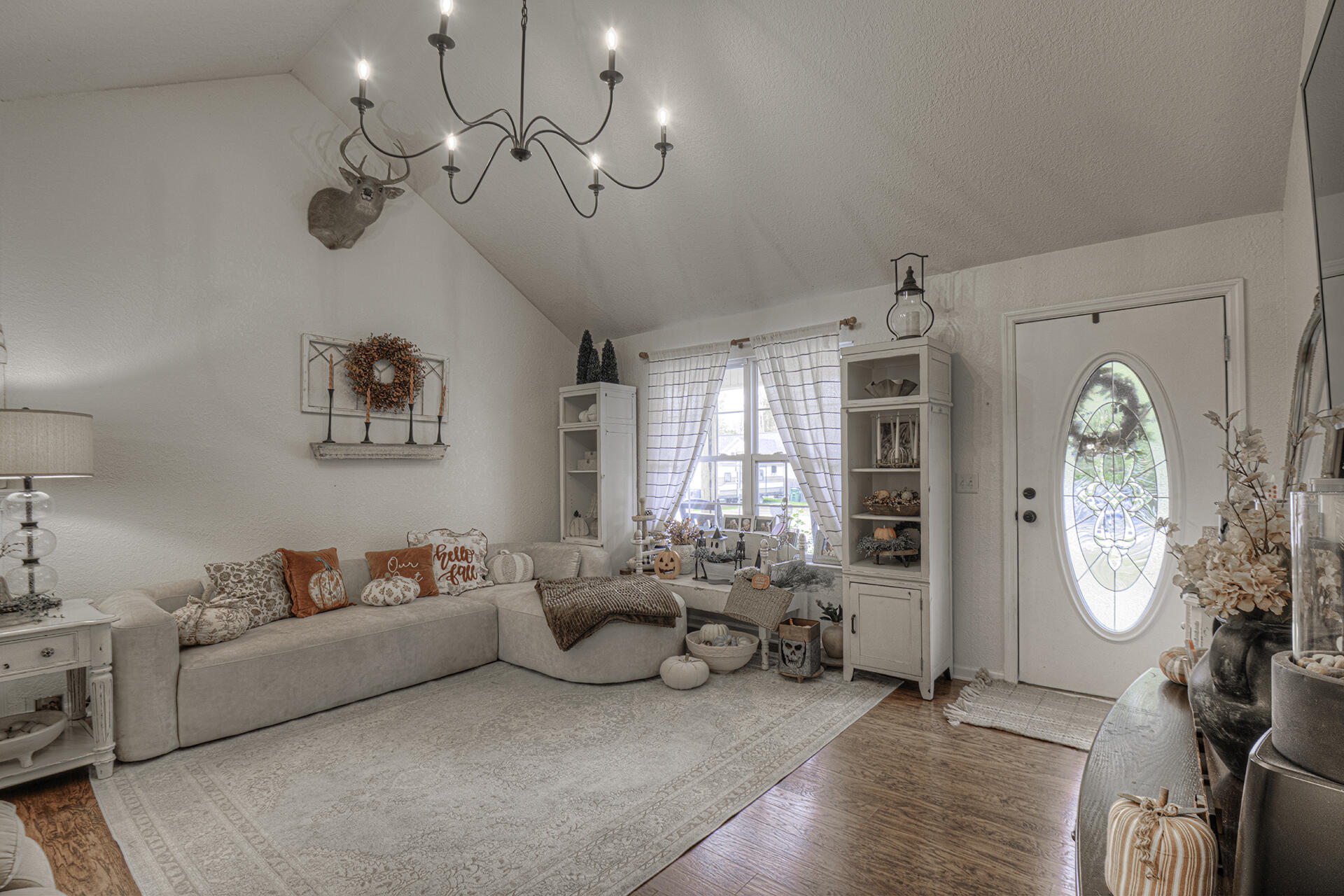 631 N Peppercorn Lane