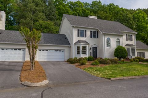 Photo of 1014 Ariel Lane, Chattanooga, TN 37405 (MLS # 1528918)