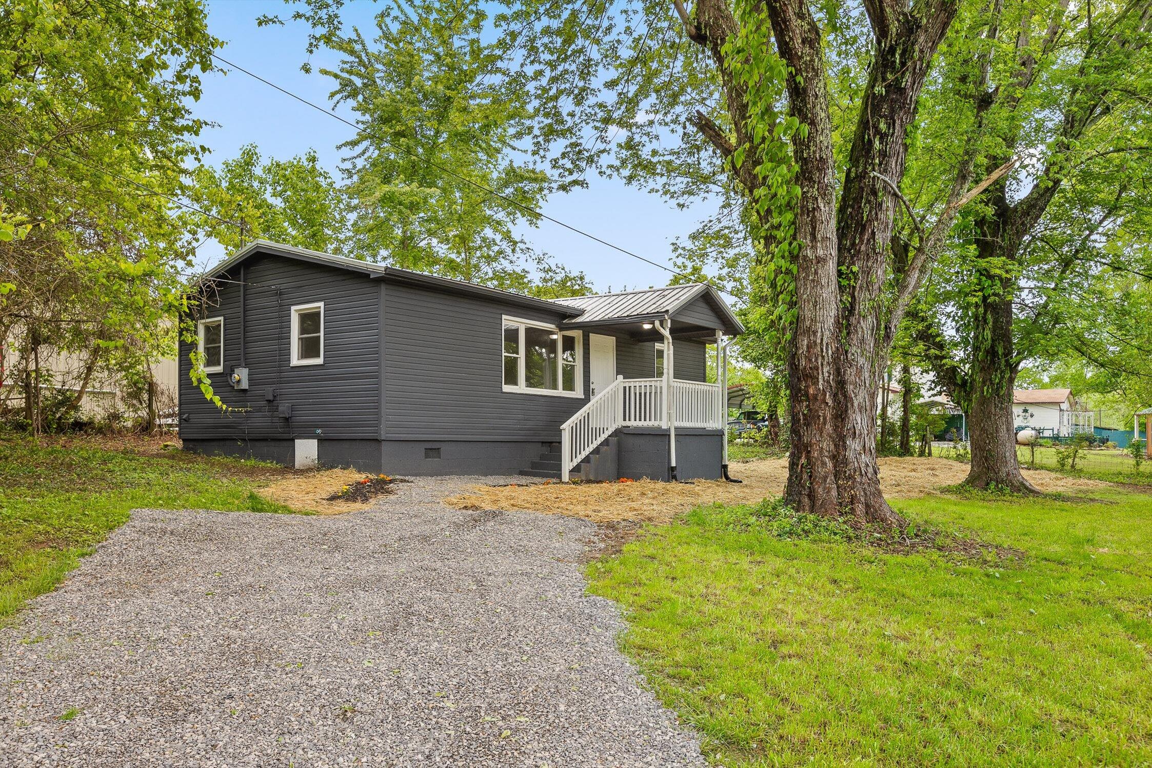97 Baker Street, Tracy City, Tennessee image 2