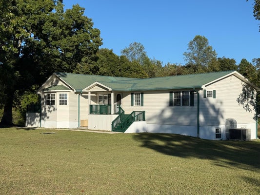 1924 SUMMER CITY RD, PIKEVILLE, TN 37367 - Image ce4068d2ca2476104ce2080b8e77aa4b/393558052