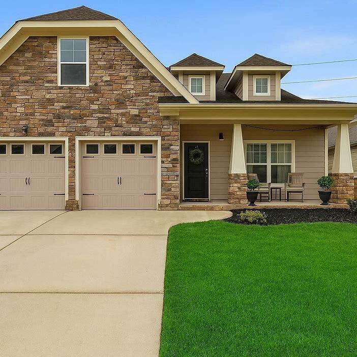 2742 Waterhaven Drive