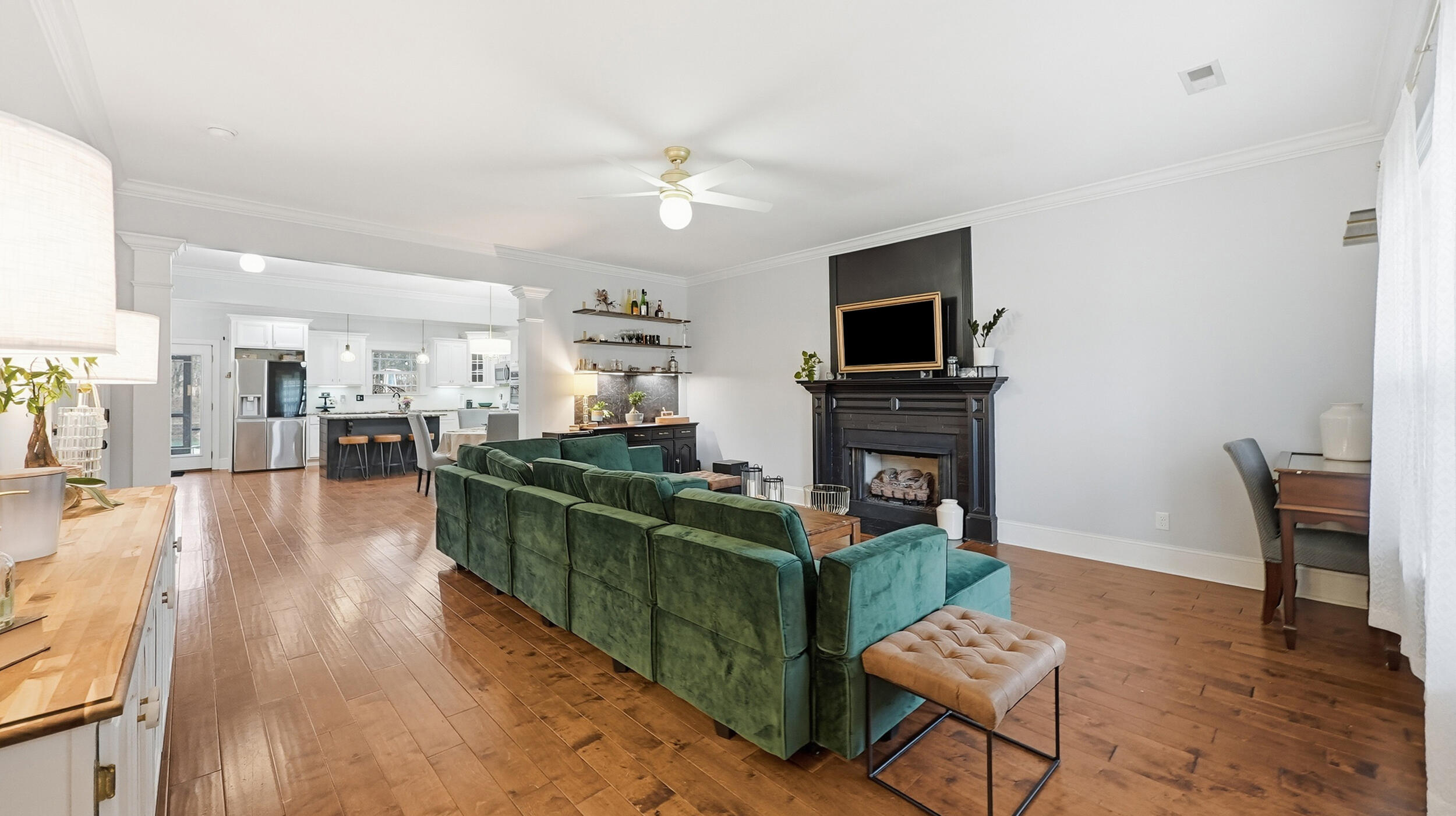 2742 Waterhaven Drive