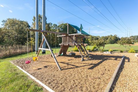 Tiny photo for 2742 Waterhaven Drive, Chattanooga, TN 37406 (MLS # 1529036)