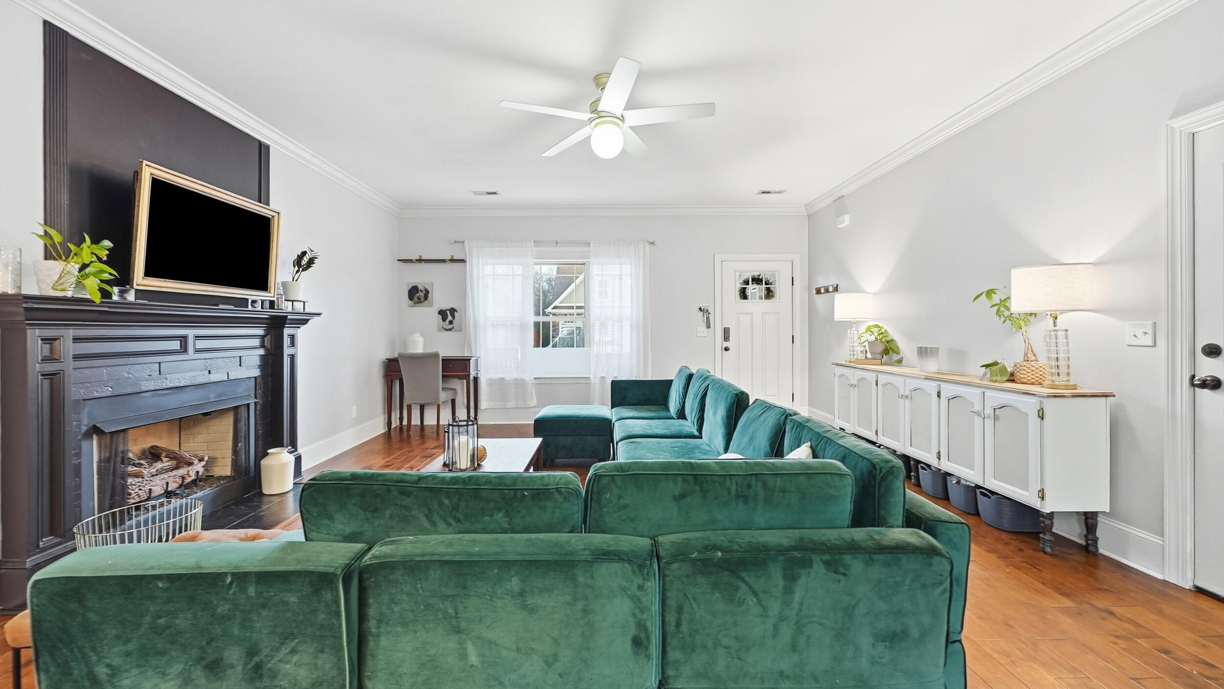 2742 Waterhaven Drive