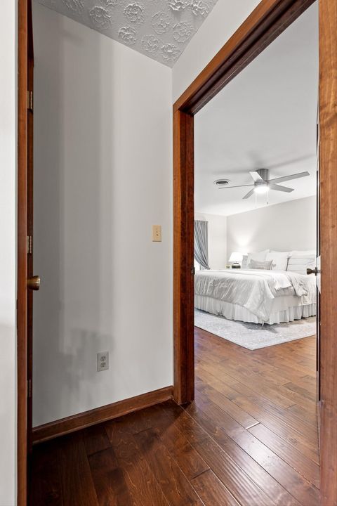 Tiny photo for 28 Lynn Road, Signal Mountain, TN 37377 (MLS # 1525835)