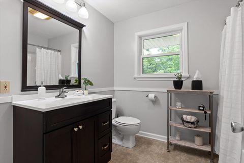 Tiny photo for 28 Lynn Road, Signal Mountain, TN 37377 (MLS # 1525835)