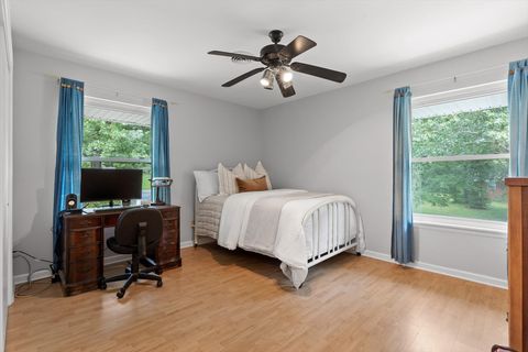 Tiny photo for 28 Lynn Road, Signal Mountain, TN 37377 (MLS # 1525835)