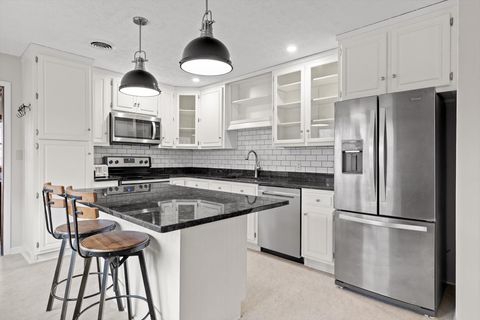 Tiny photo for 28 Lynn Road, Signal Mountain, TN 37377 (MLS # 1525835)