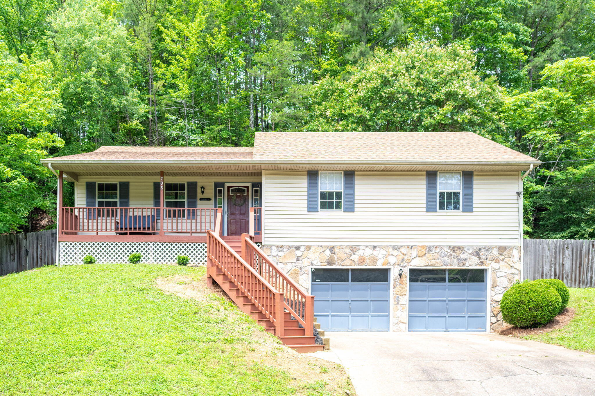 705 Gleason Terrace Court, Chattanooga, Tennessee image 1