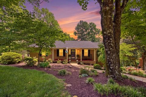 Photo of 6207 Pine Marr Drive, Hixson, TN 37343 (MLS # 1534543)