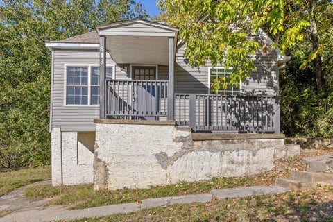 Photo of 813 Merriam Street, Chattanooga, TN 37405 (MLS # 1545080)