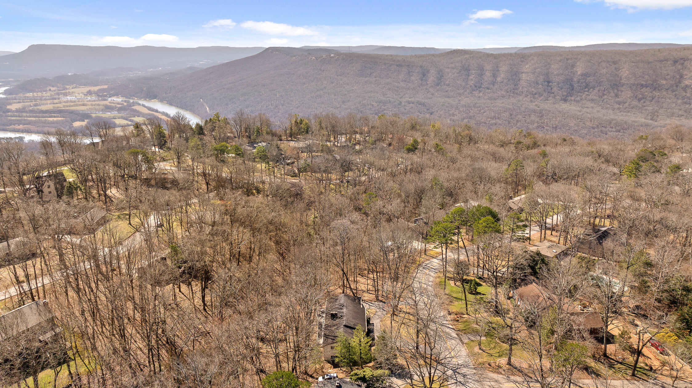 35 Carriage Hill, Signal Mountain, Tennessee image 47