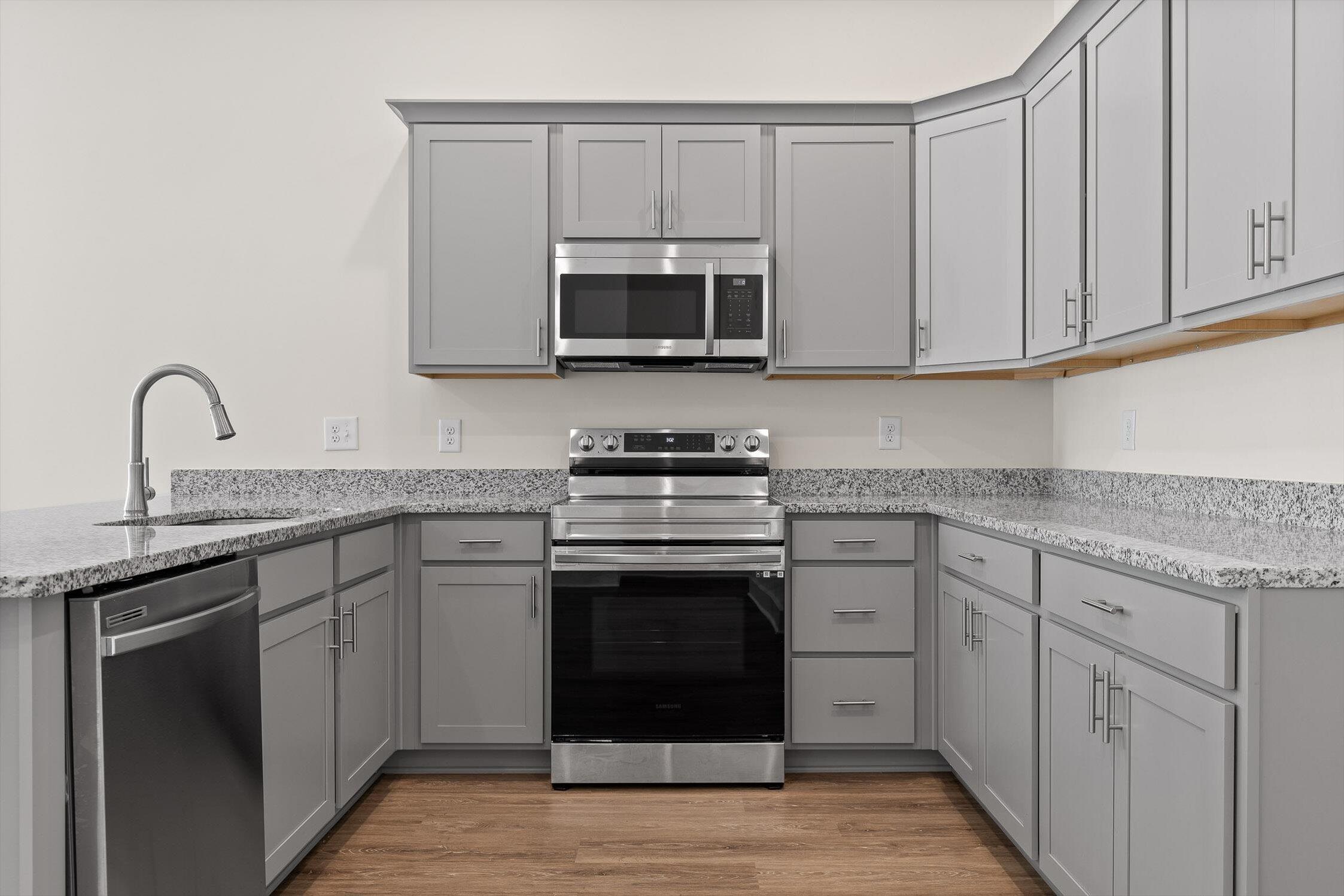 Chattanooga, Tennessee 37411, United States, 3 Bedrooms Bedrooms, ,2 BathroomsBathrooms,Residential,Active,170068