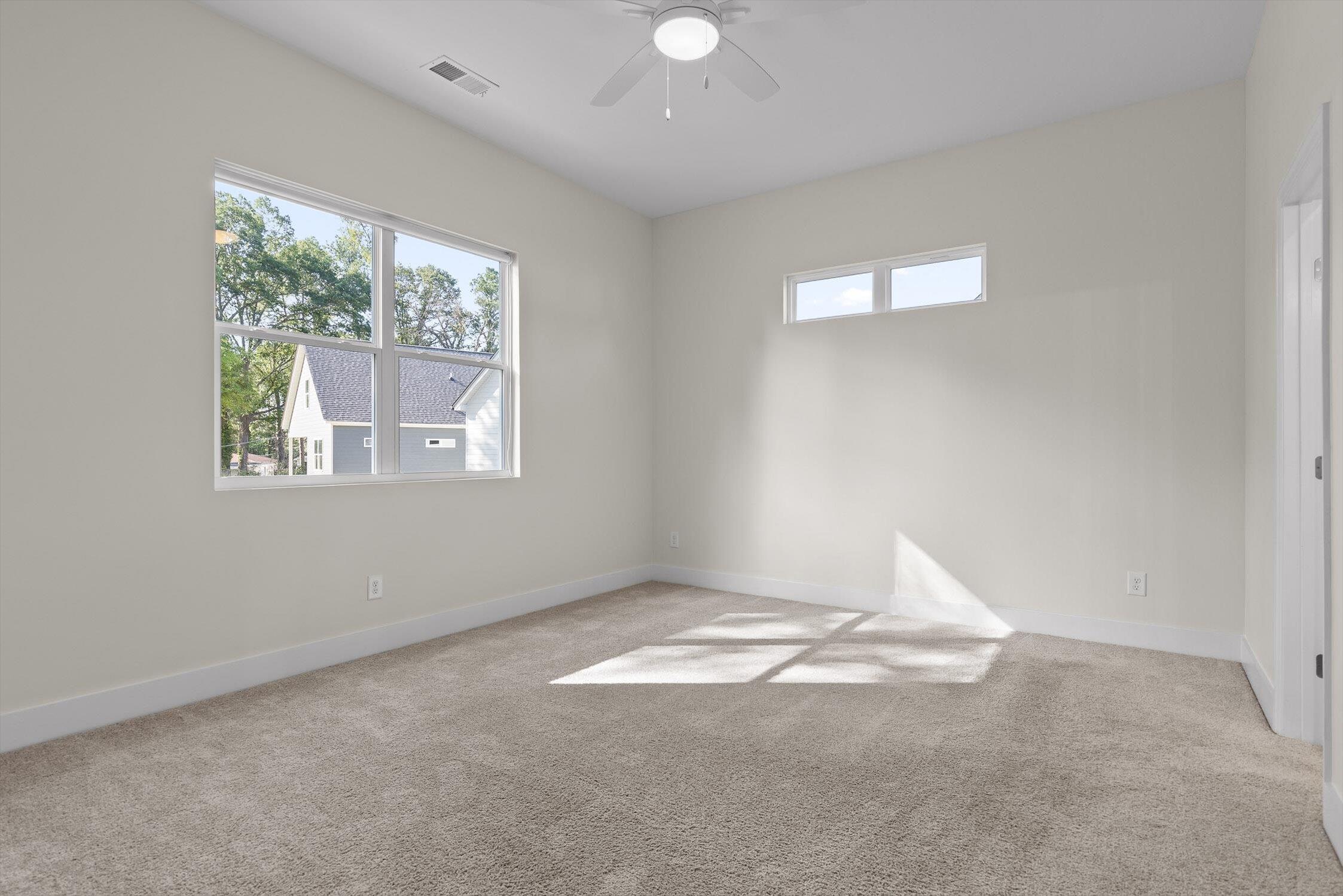 Chattanooga, Tennessee 37411, United States, 3 Bedrooms Bedrooms, ,2 BathroomsBathrooms,Residential,Active,170068