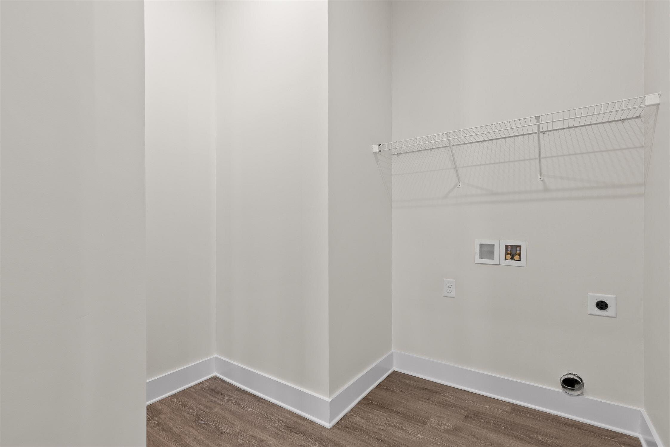 Chattanooga, Tennessee 37411, United States, 3 Bedrooms Bedrooms, ,2 BathroomsBathrooms,Residential,Active,170068