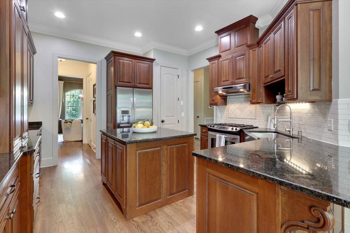 2507 Eagle Creek Way, Signal Mountain, Tennessee image 11