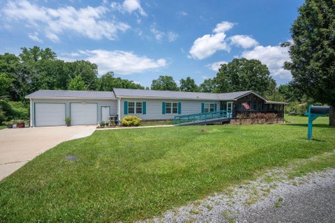 Homes For Sale - 702 County Road 816<br/> Higdon, AL 35979