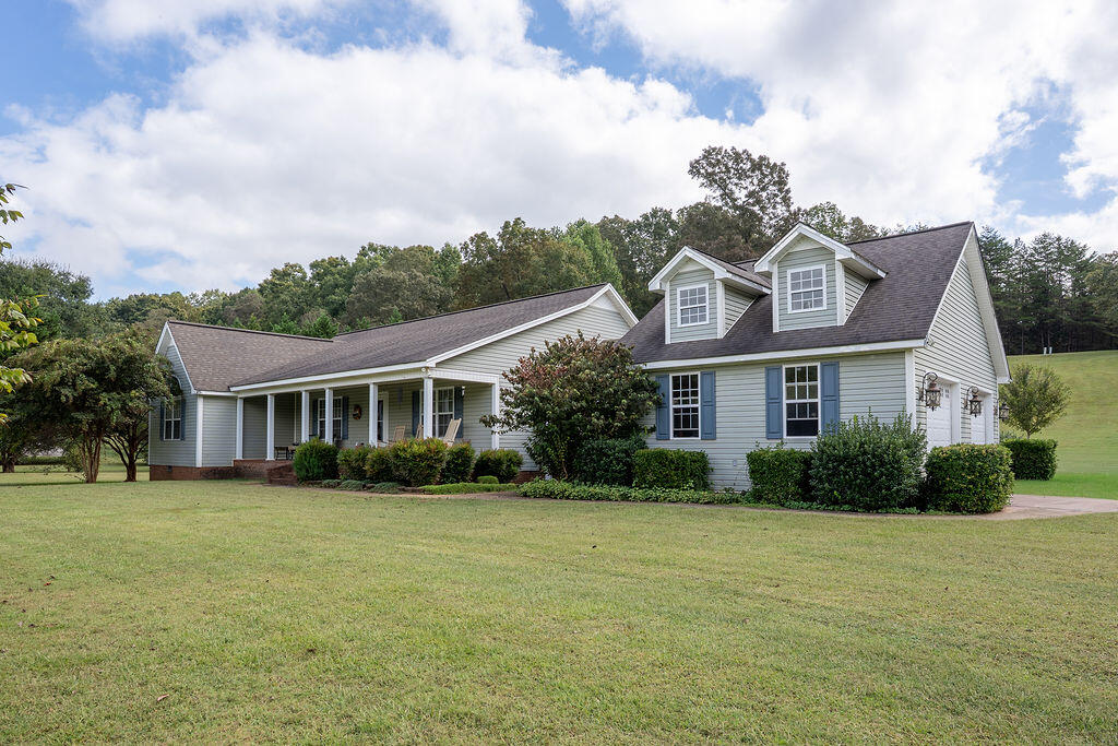 Rising Fawn, Georgia 30738, United States, 3 Bedrooms Bedrooms, ,3 BathroomsBathrooms,Residential,Active,220647