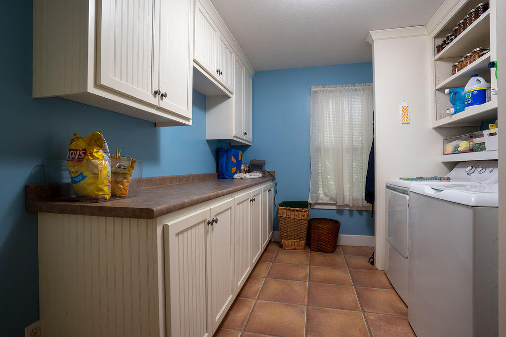 Rising Fawn, Georgia 30738, United States, 3 Bedrooms Bedrooms, ,3 BathroomsBathrooms,Residential,Active,220647