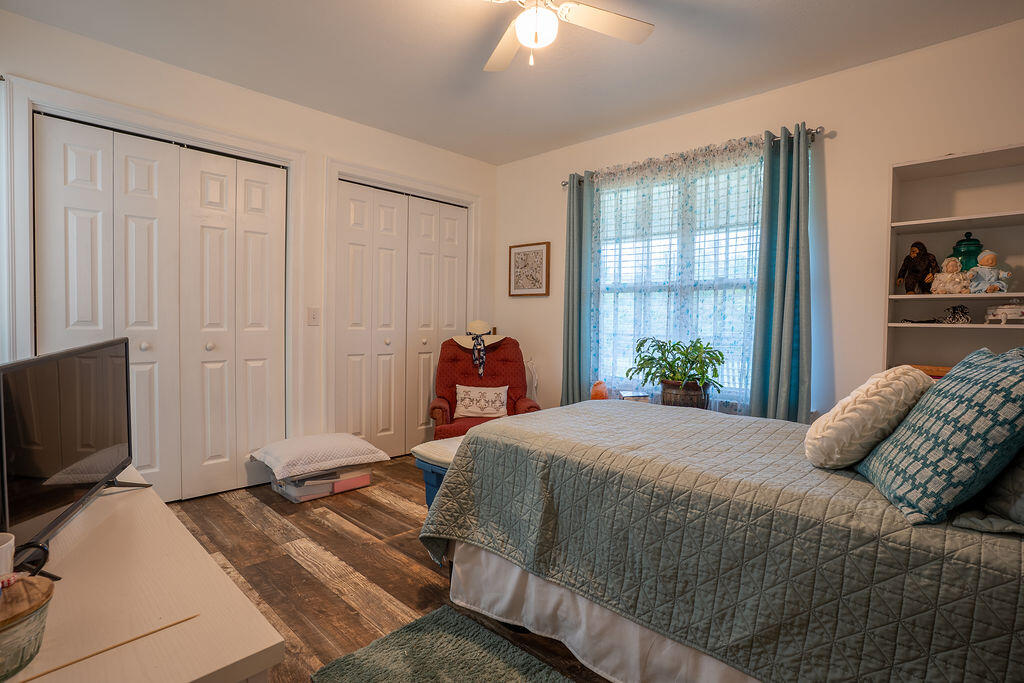 Rising Fawn, Georgia 30738, United States, 3 Bedrooms Bedrooms, ,3 BathroomsBathrooms,Residential,Active,220647