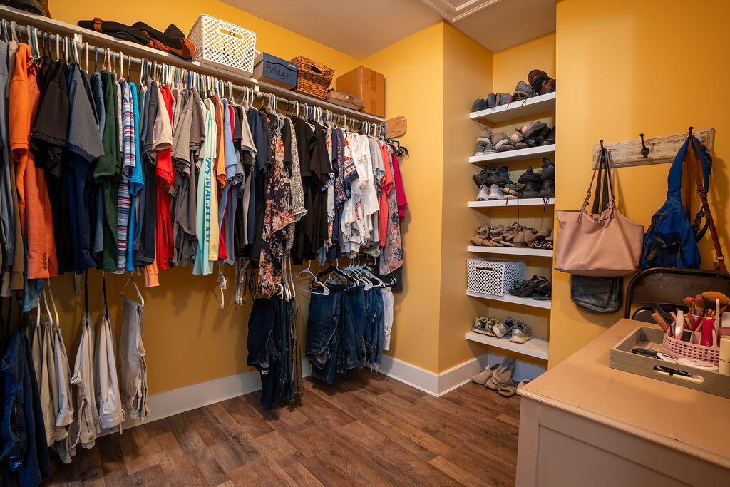 Rising Fawn, Georgia 30738, United States, 3 Bedrooms Bedrooms, ,3 BathroomsBathrooms,Residential,Active,220647