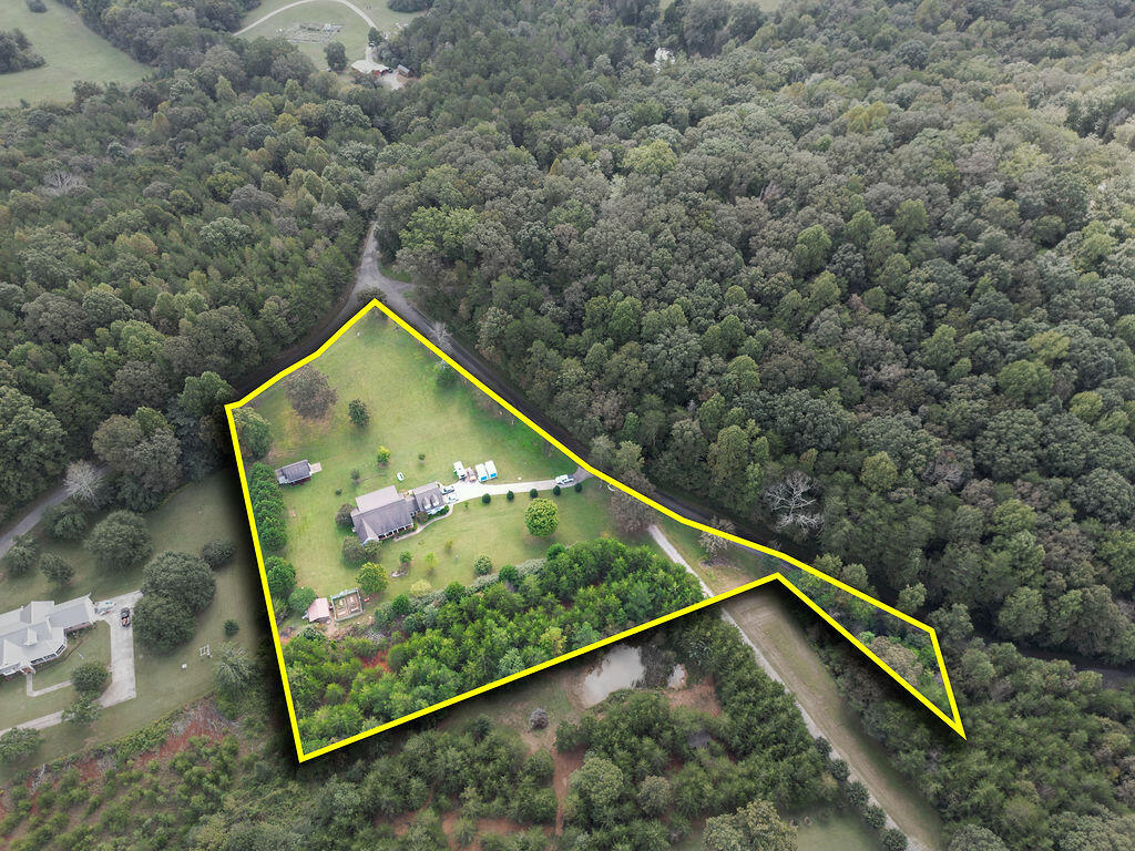 Rising Fawn, Georgia 30738, United States, 3 Bedrooms Bedrooms, ,3 BathroomsBathrooms,Residential,Active,220647