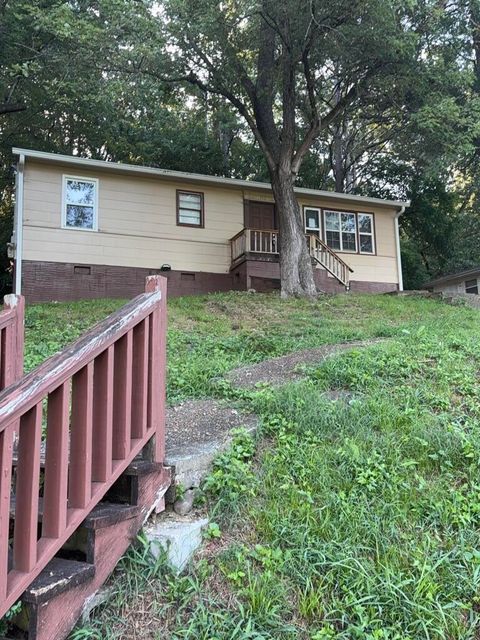 Photo of 712 Bronson Street, Rossville, GA 30741 (MLS # 1518786)