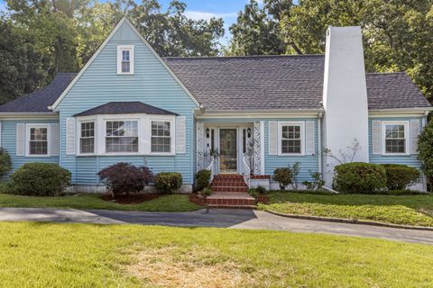 Photo of 309 Peachbloom Drive, Chattanooga, TN 37411 (MLS # 1536666)