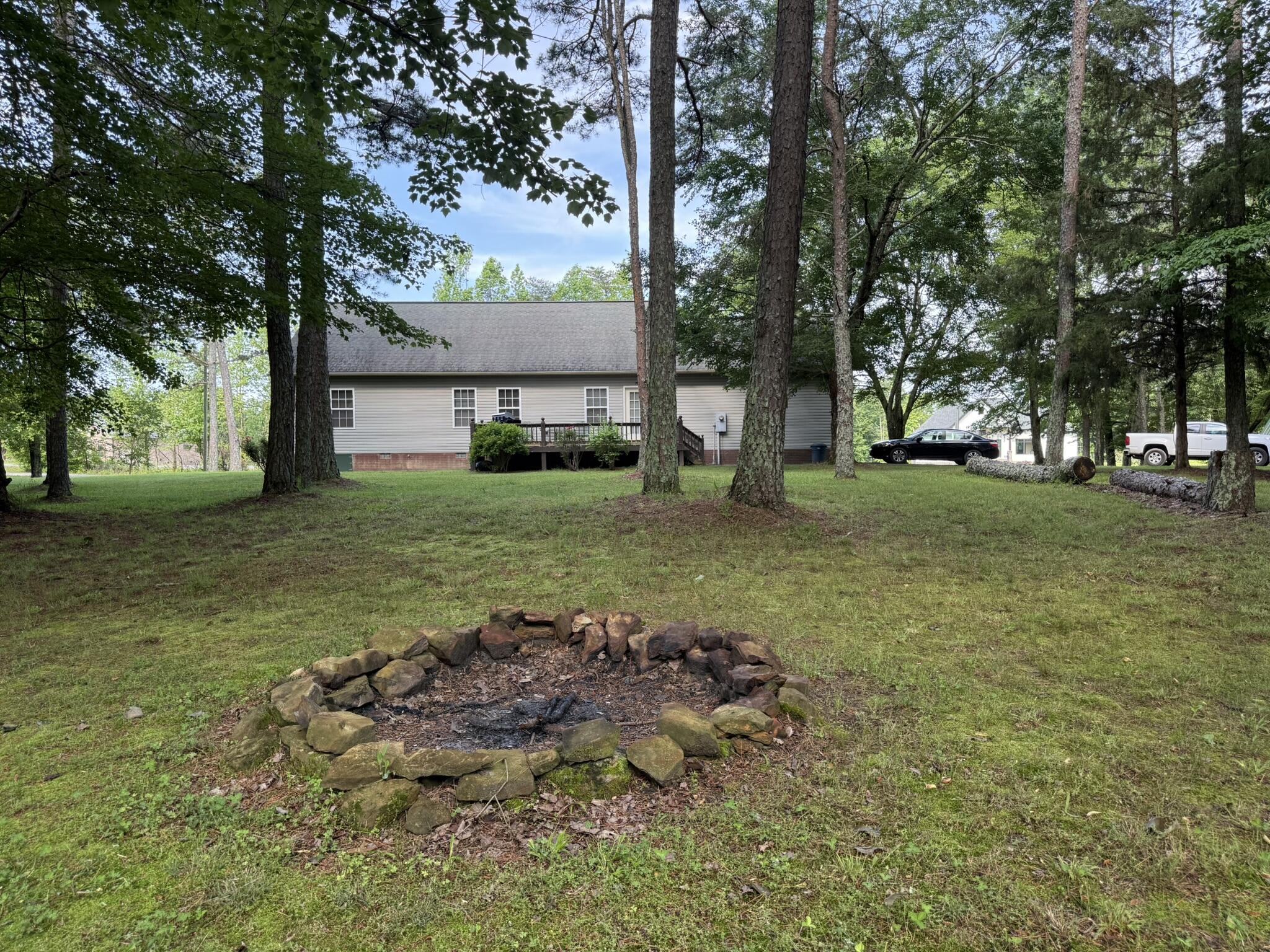 614 Pike Drive, Trenton, Georgia image 3