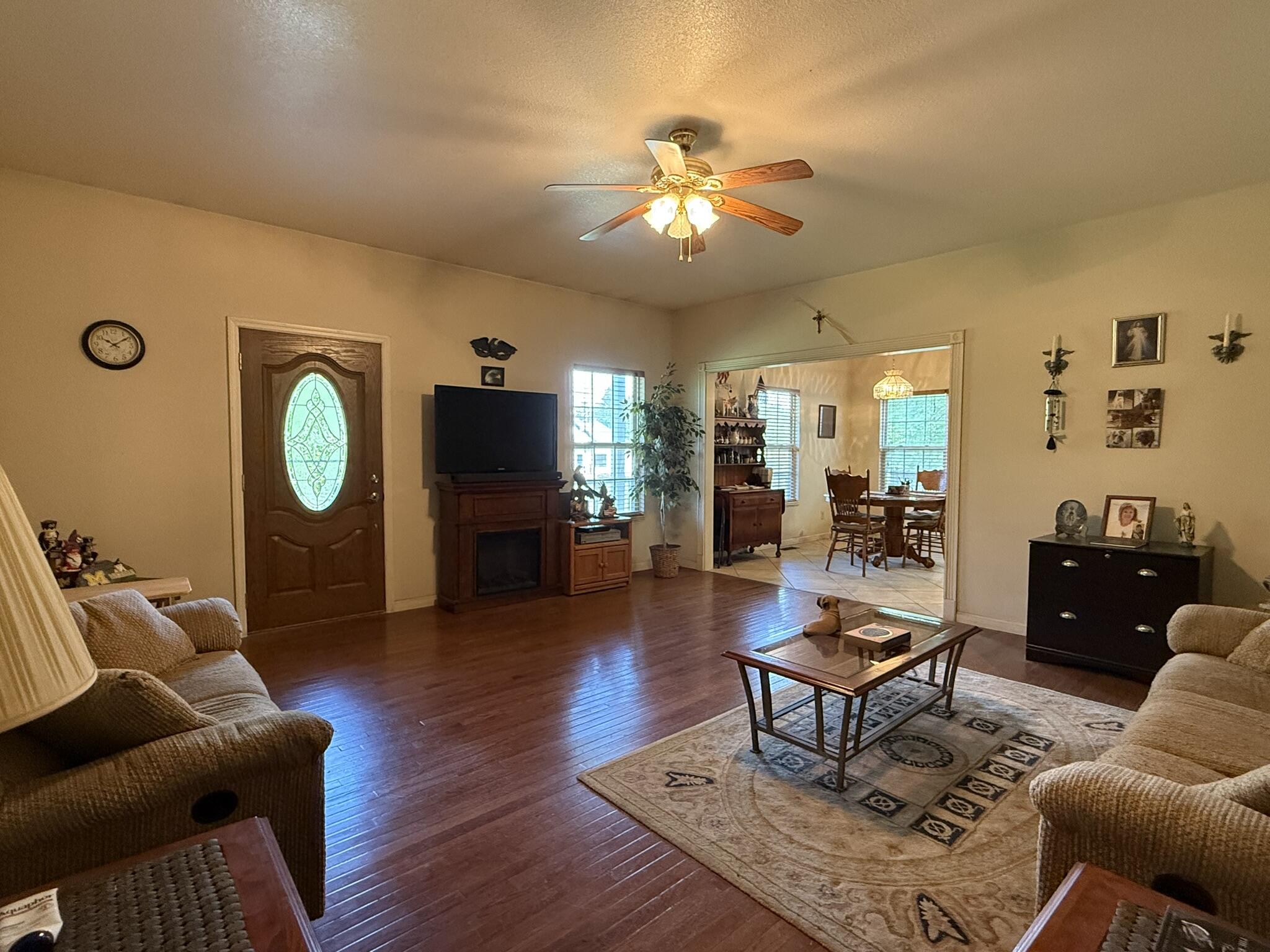 614 Pike Drive, Trenton, Georgia image 4