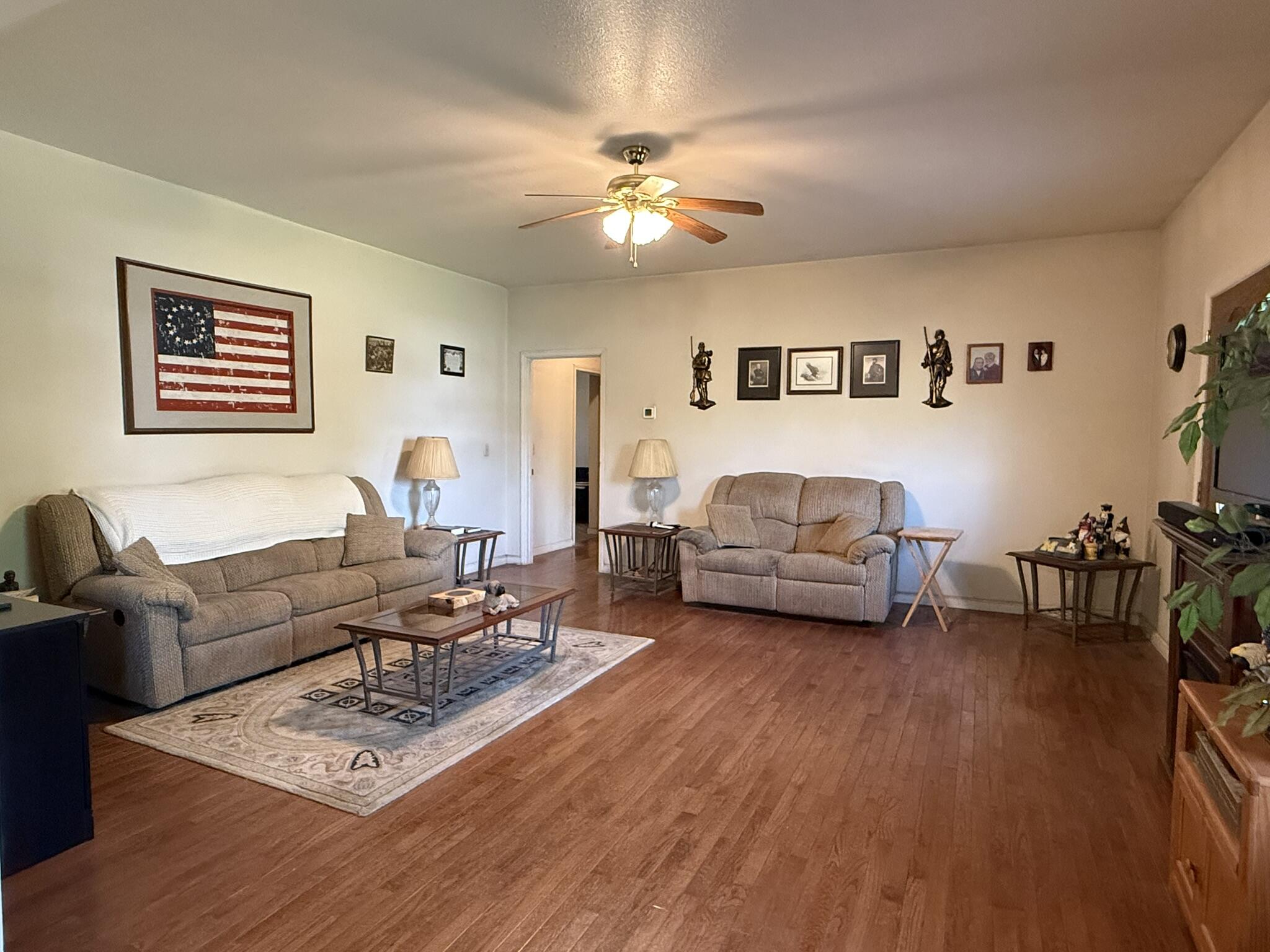 614 Pike Drive, Trenton, Georgia image 5
