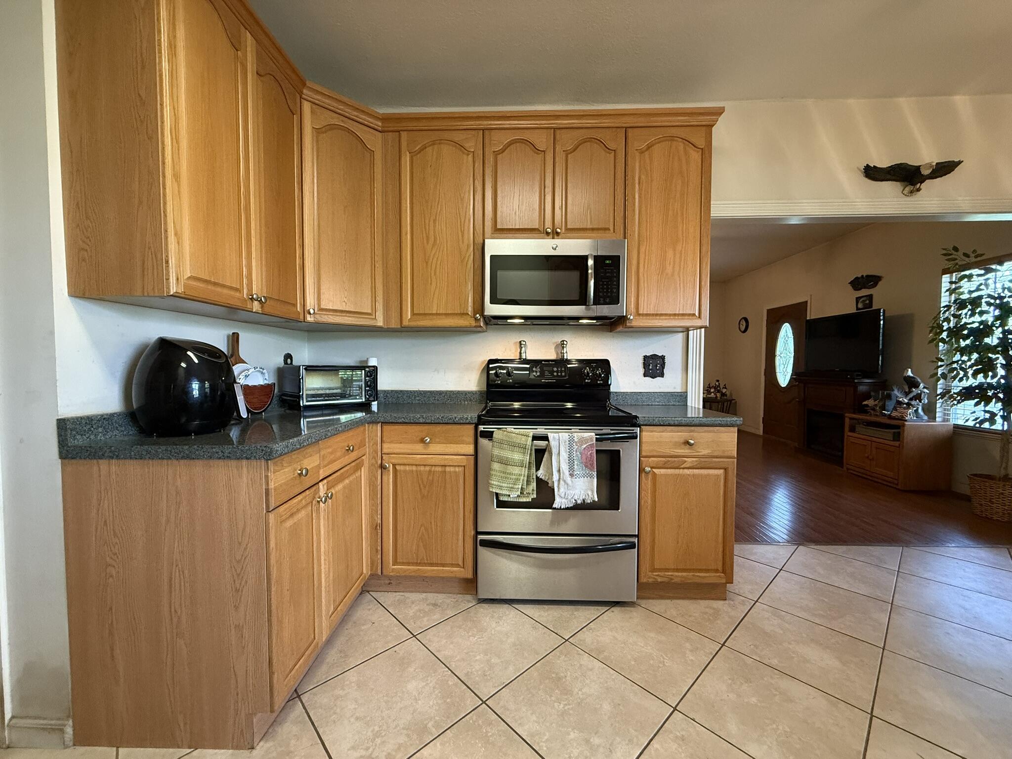 614 Pike Drive, Trenton, Georgia image 8