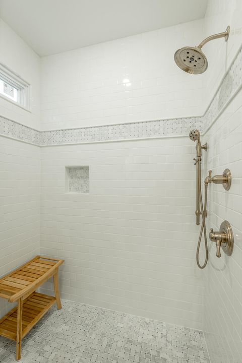 Tiny photo for 1150 Old Pineville Road, Chattanooga, TN 37405 (MLS # 1524132)