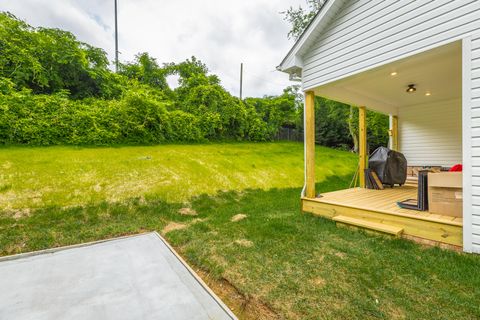 Tiny photo for 1150 Old Pineville Road, Chattanooga, TN 37405 (MLS # 1524132)