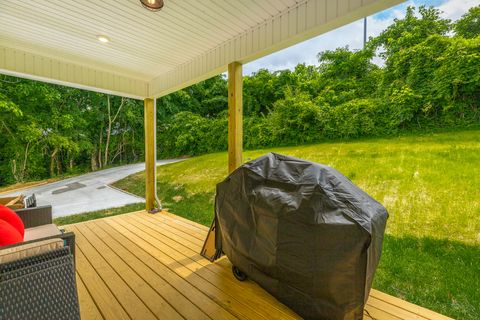 Tiny photo for 1150 Old Pineville Road, Chattanooga, TN 37405 (MLS # 1524132)