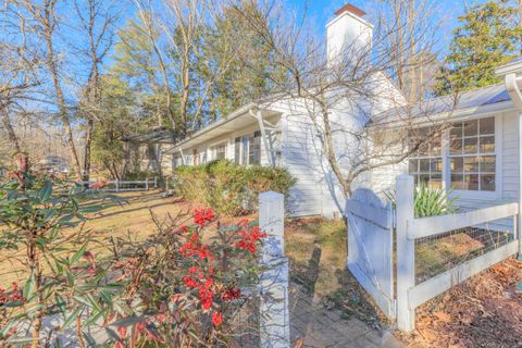 Tiny photo for 831 Texas Avenue, Signal Mountain, TN 37377 (MLS # 1526757)