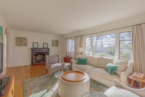 Tiny photo for 831 Texas Avenue, Signal Mountain, TN 37377 (MLS # 1526757)