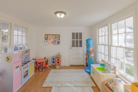 Tiny photo for 831 Texas Avenue, Signal Mountain, TN 37377 (MLS # 1526757)