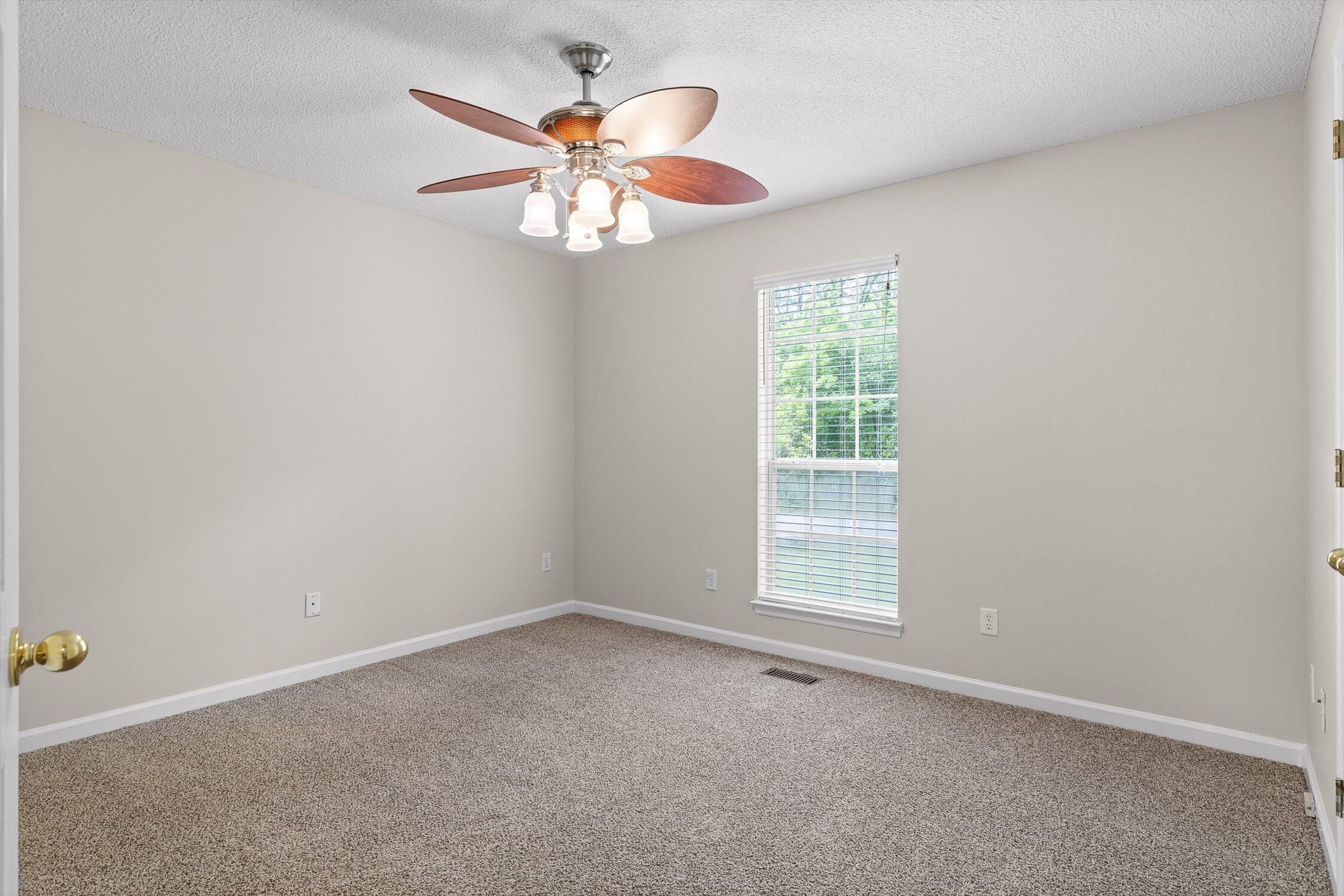 8225 W Lakeside Circle, Hixson, Tennessee image 26