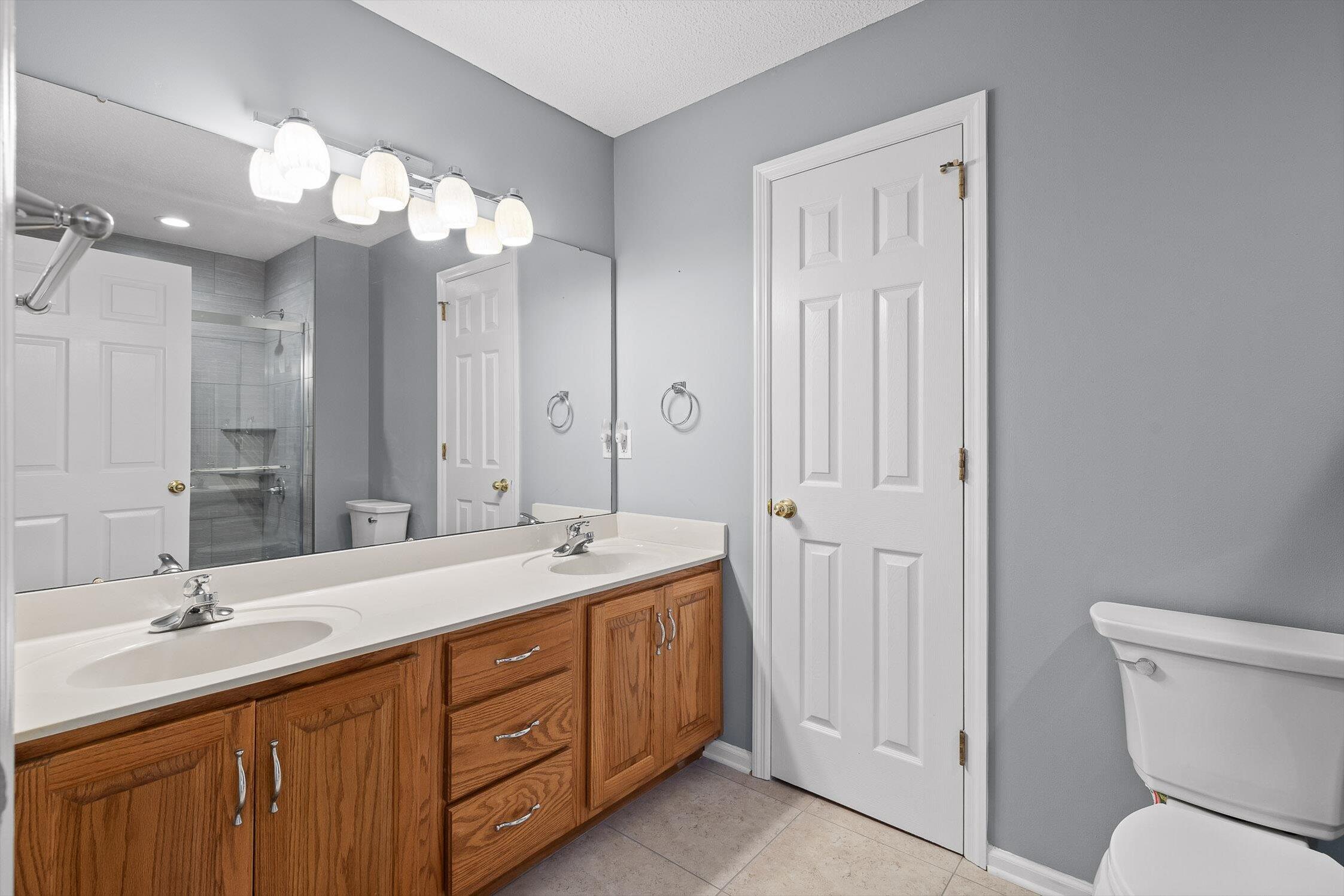 8225 W Lakeside Circle, Hixson, Tennessee image 29