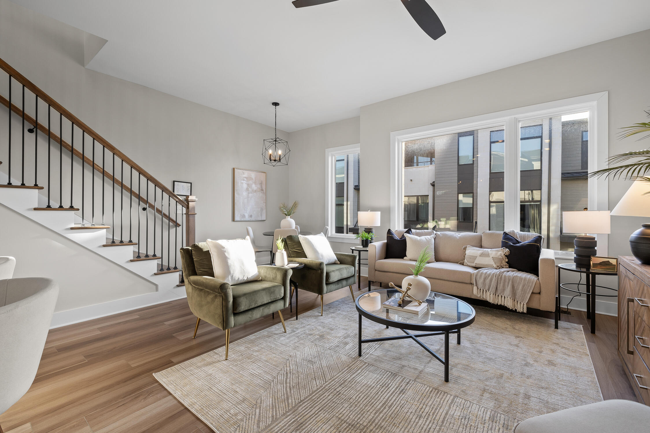 Chattanooga, Tennessee 37408, United States, 2 Bedrooms Bedrooms, ,2 BathroomsBathrooms,Residential,Active,208730