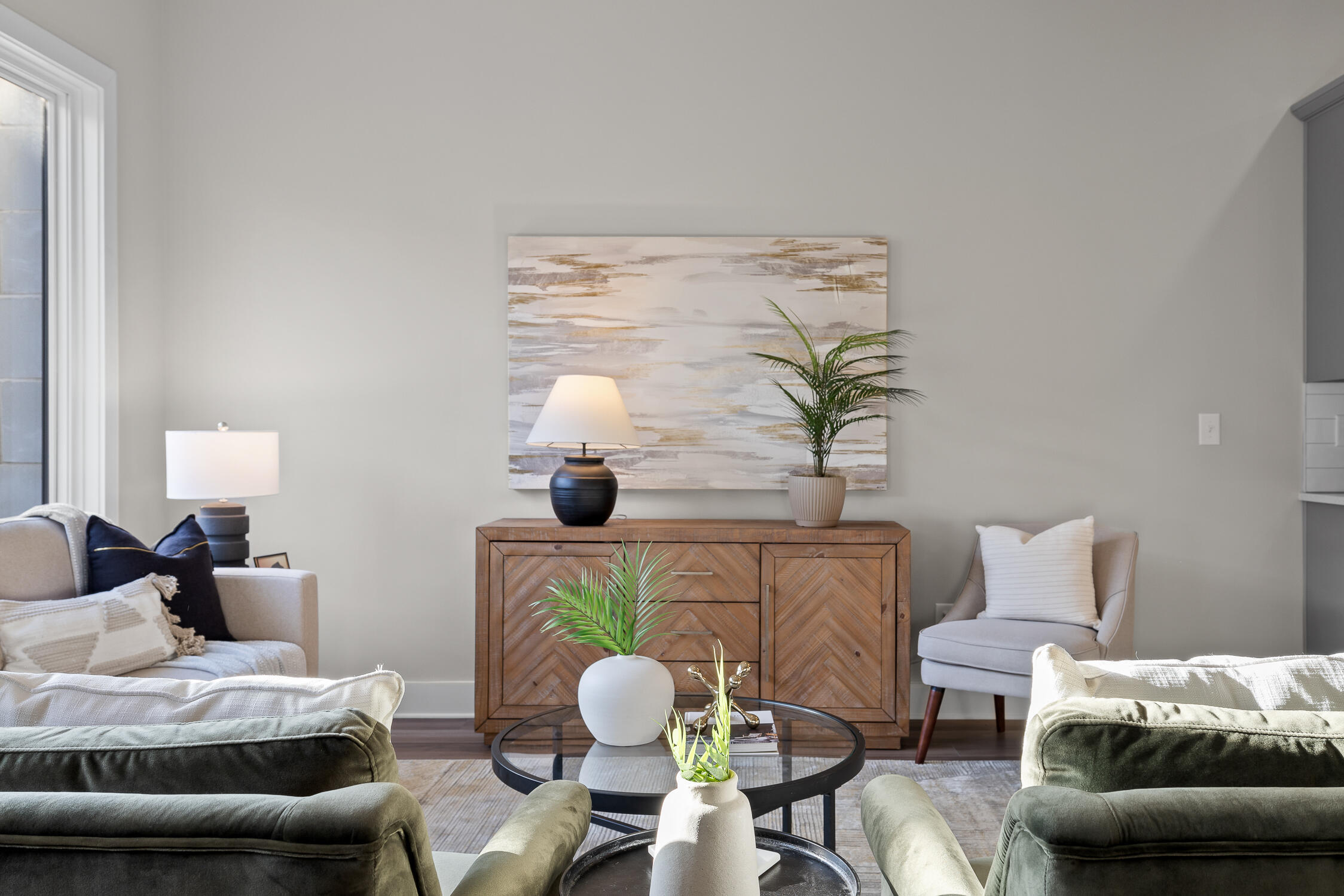 Chattanooga, Tennessee 37408, United States, 2 Bedrooms Bedrooms, ,2 BathroomsBathrooms,Residential,Active,208730